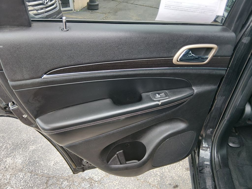 2014 Jeep Grand Cherokee Image 16