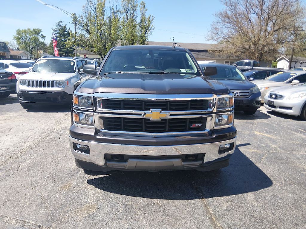 2014 Chevrolet Silverado 1500 Image 2