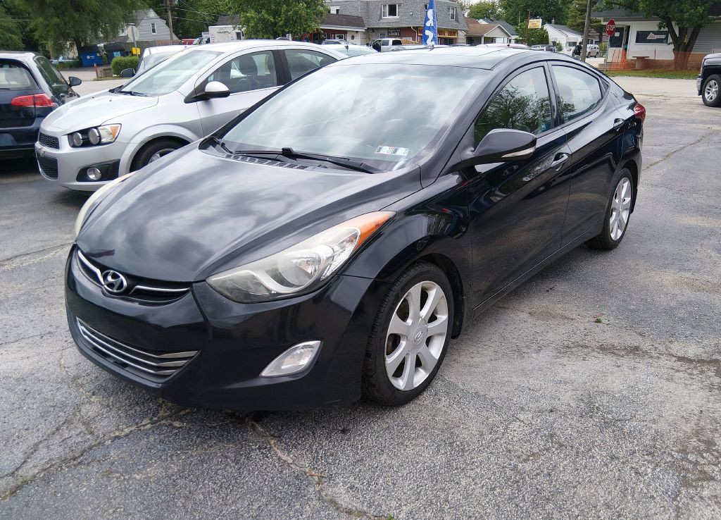 2013 Hyundai Elantra Image 3