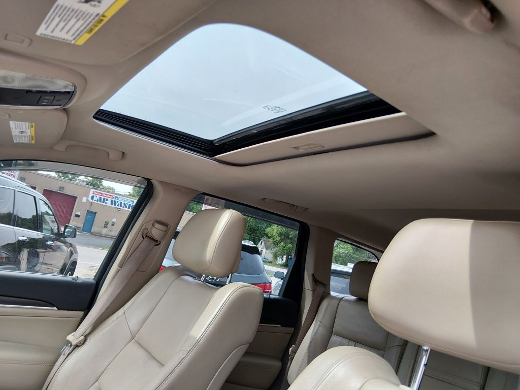 2014 Jeep Grand Cherokee Image 9
