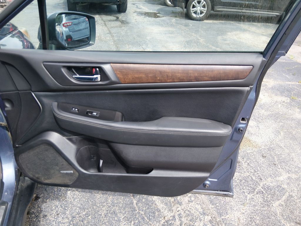 2016 Subaru Outback Image 10