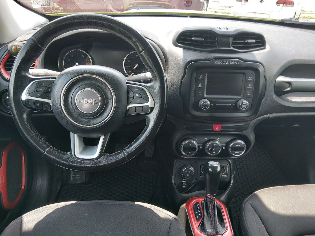 2017 Jeep Renegade Image 8