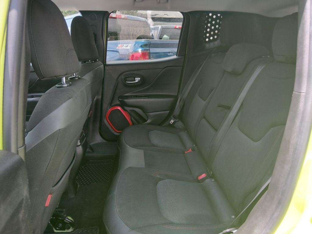 2017 Jeep Renegade Image 16