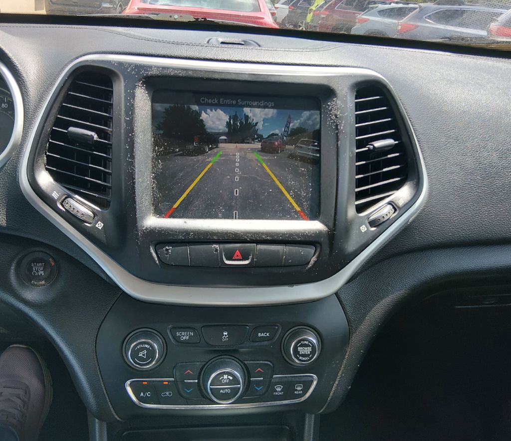 2014 Jeep Cherokee Image 11