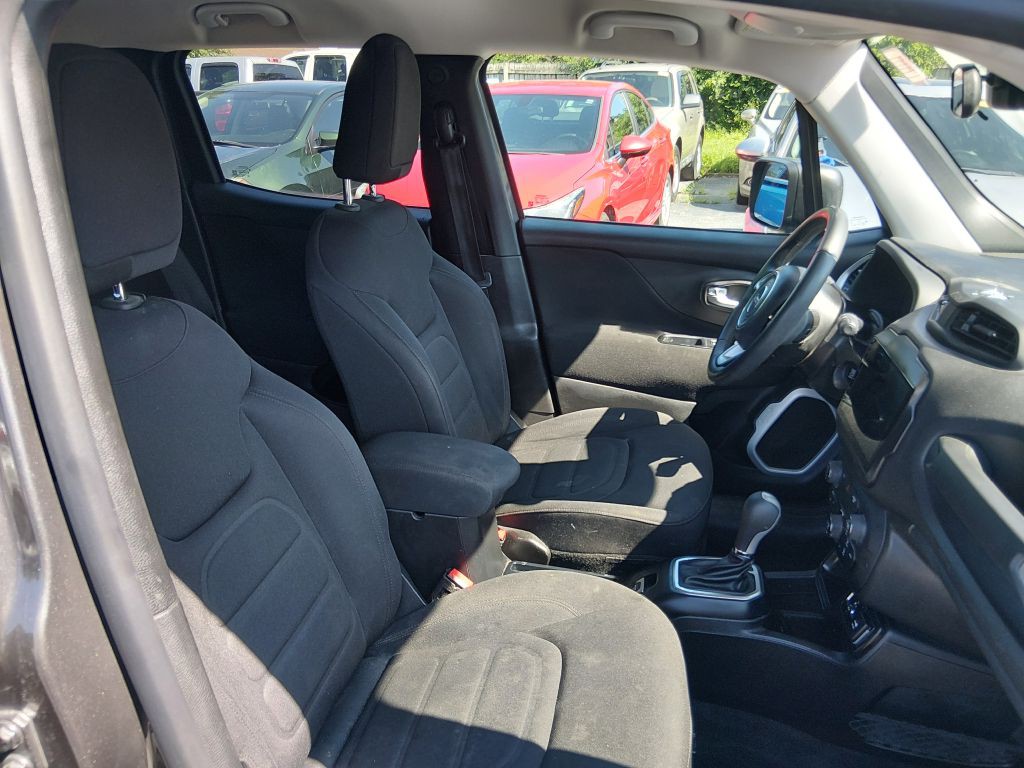 2019 Jeep Renegade Image 9
