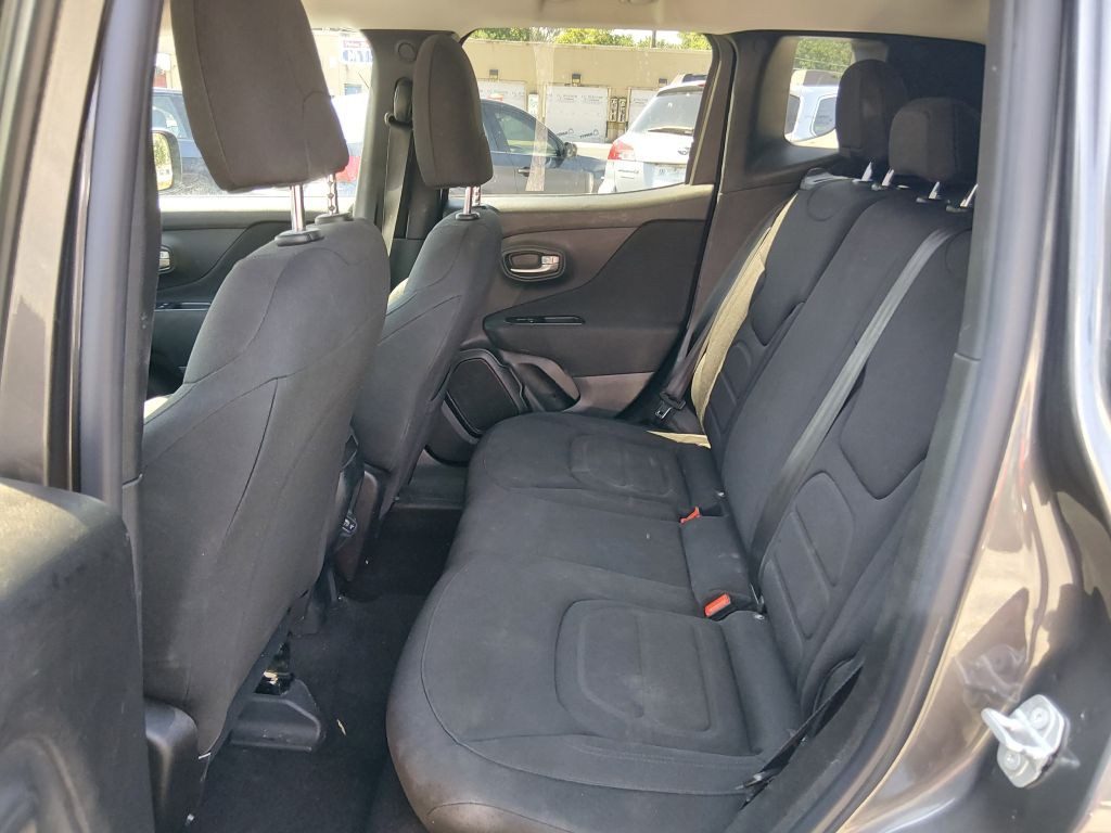 2019 Jeep Renegade Image 12