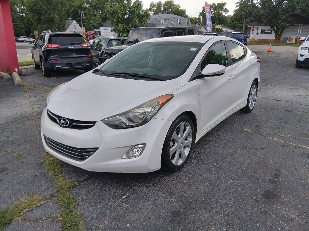 2013 Hyundai Elantra Image 3
