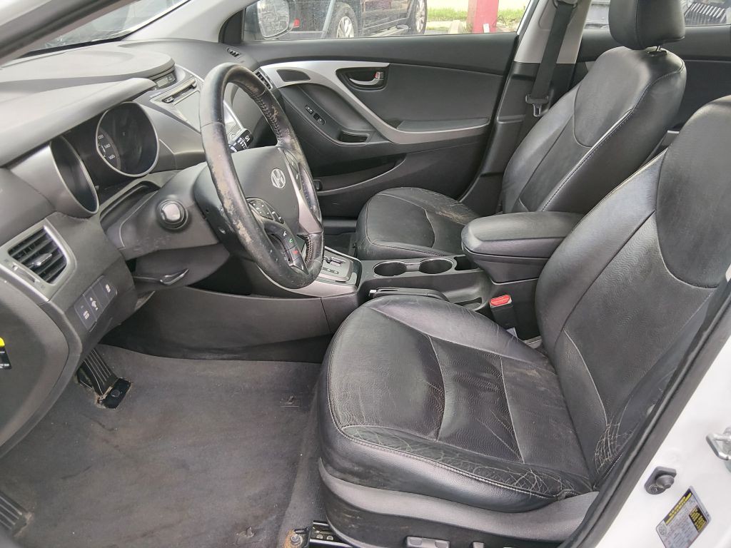 2013 Hyundai Elantra Image 6