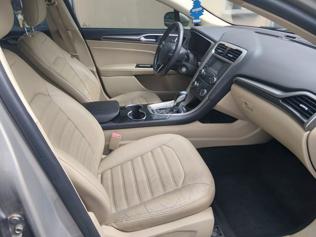 2015 Ford Fusion Image 15