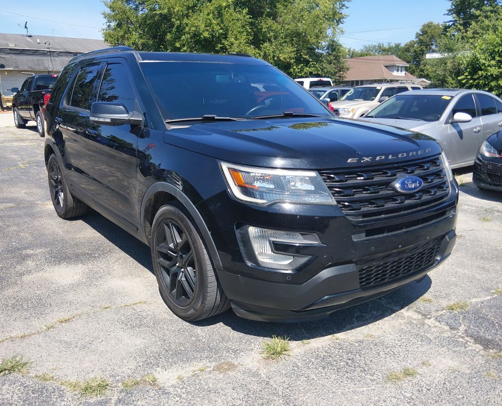 2016 Ford Explorer Image 1