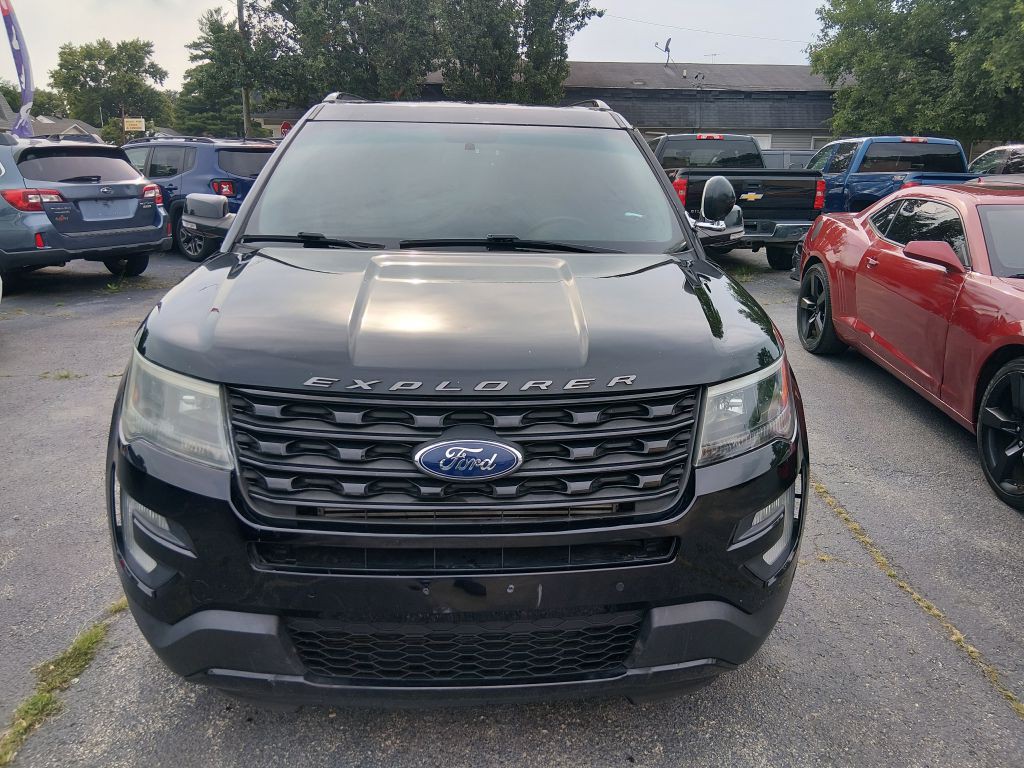 2016 Ford Explorer Image 2