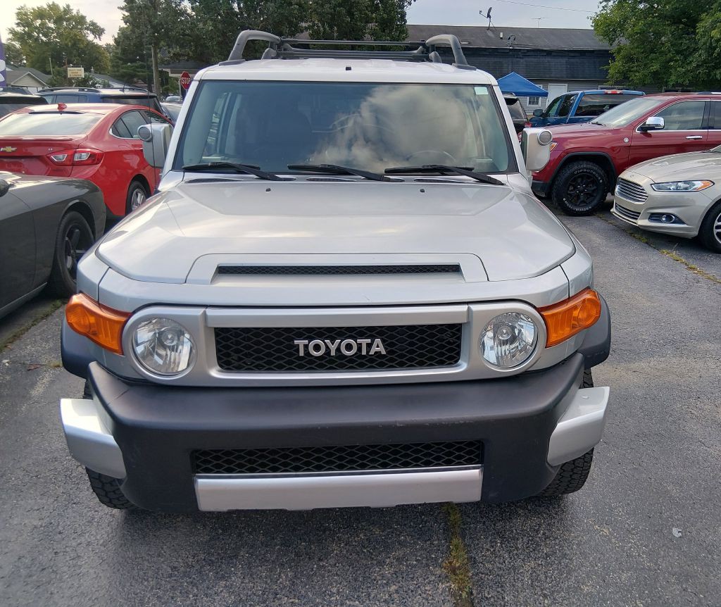 2007 Toyota FJ Cruiser Image 2