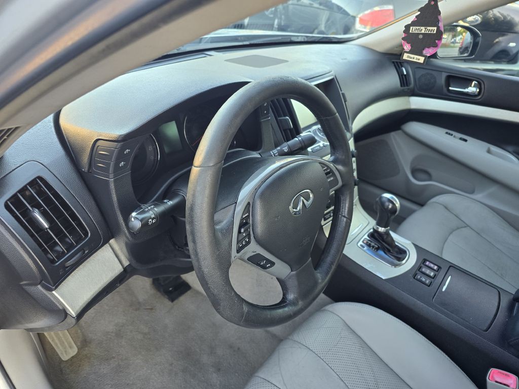 2008 INFINITI G35 Image 6