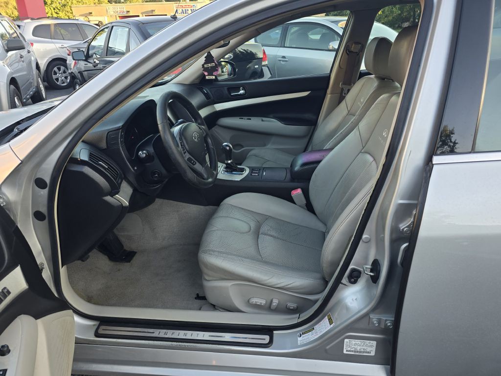 2008 INFINITI G35 Image 8