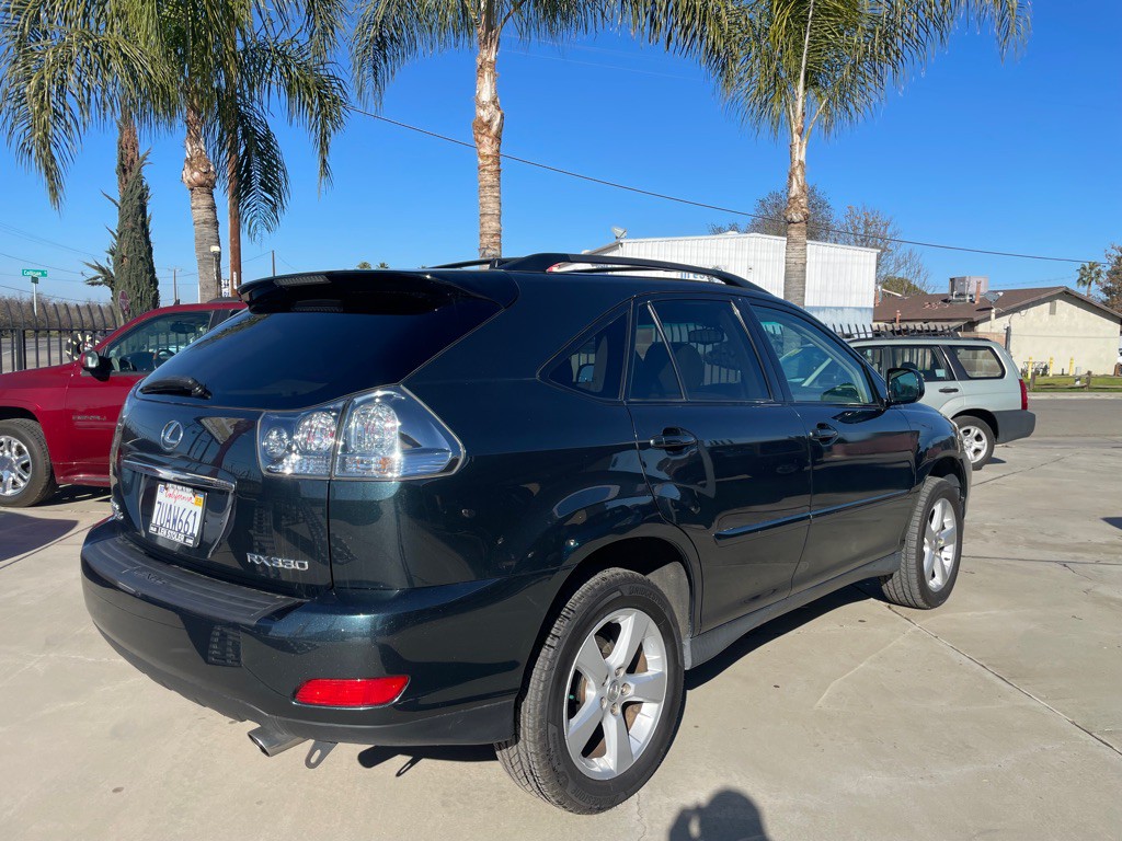 2005 Lexus RX 330 Image 4