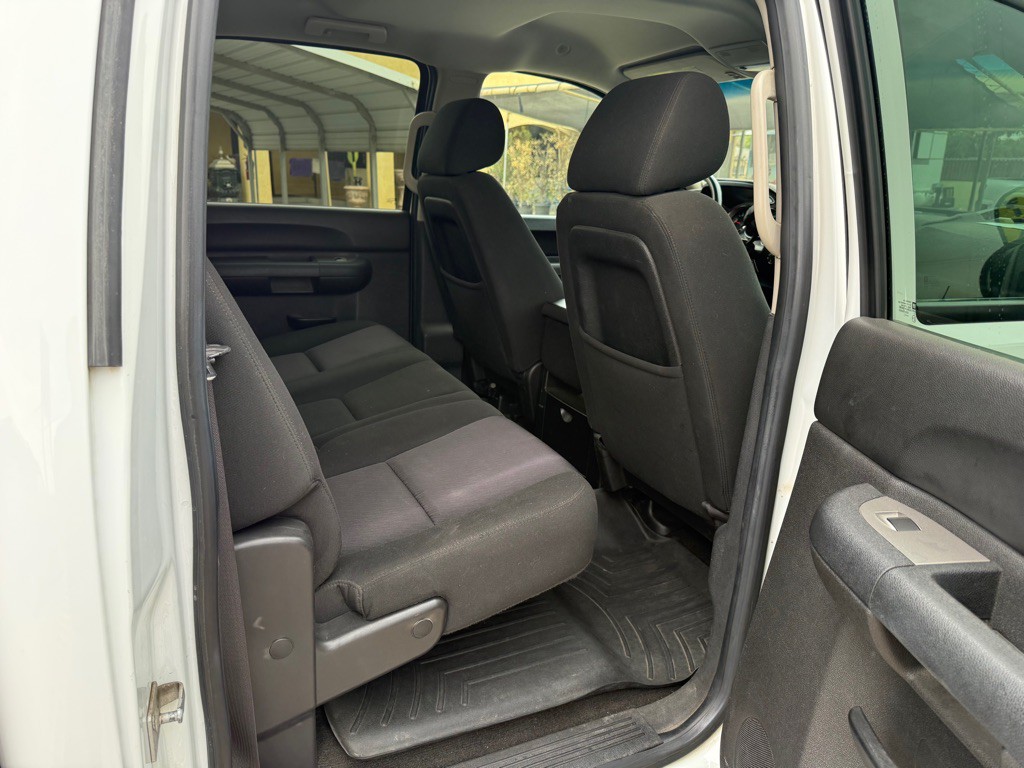 2011 GMC Sierra Image 7
