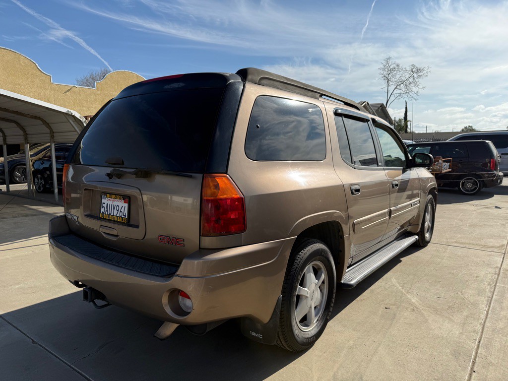 2003 GMC Envoy Image 4
