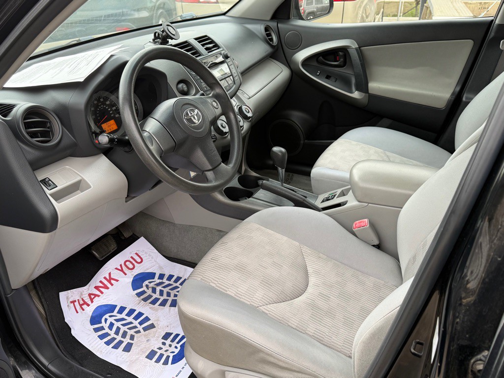 2010 Toyota Rav4 Image 5