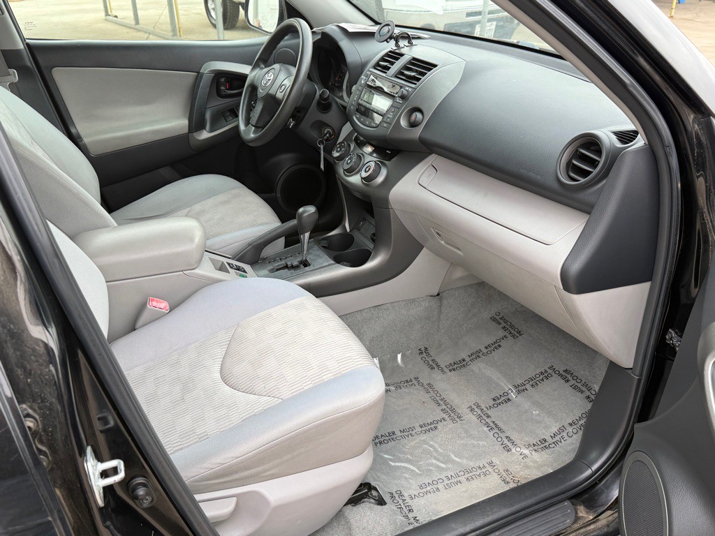 2010 Toyota Rav4 Image 6