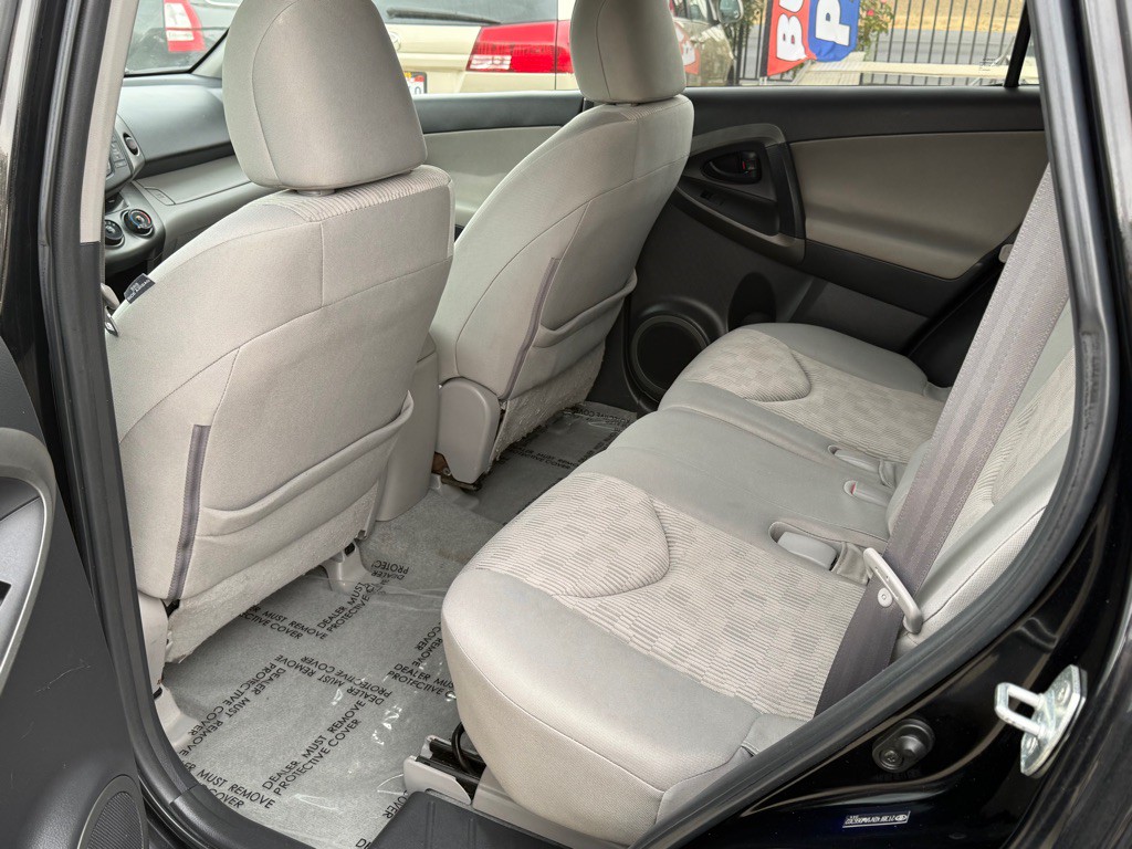2010 Toyota Rav4 Image 7