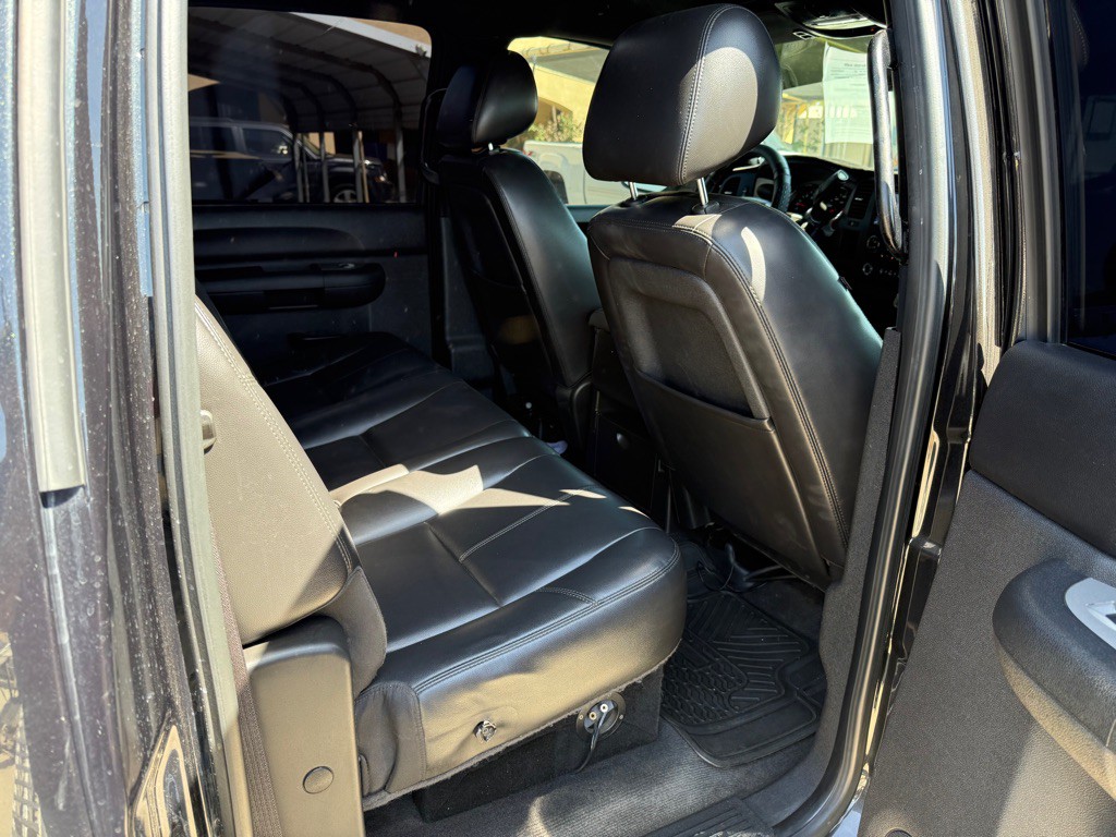 2010 Chevrolet Silverado 1500 Image 6