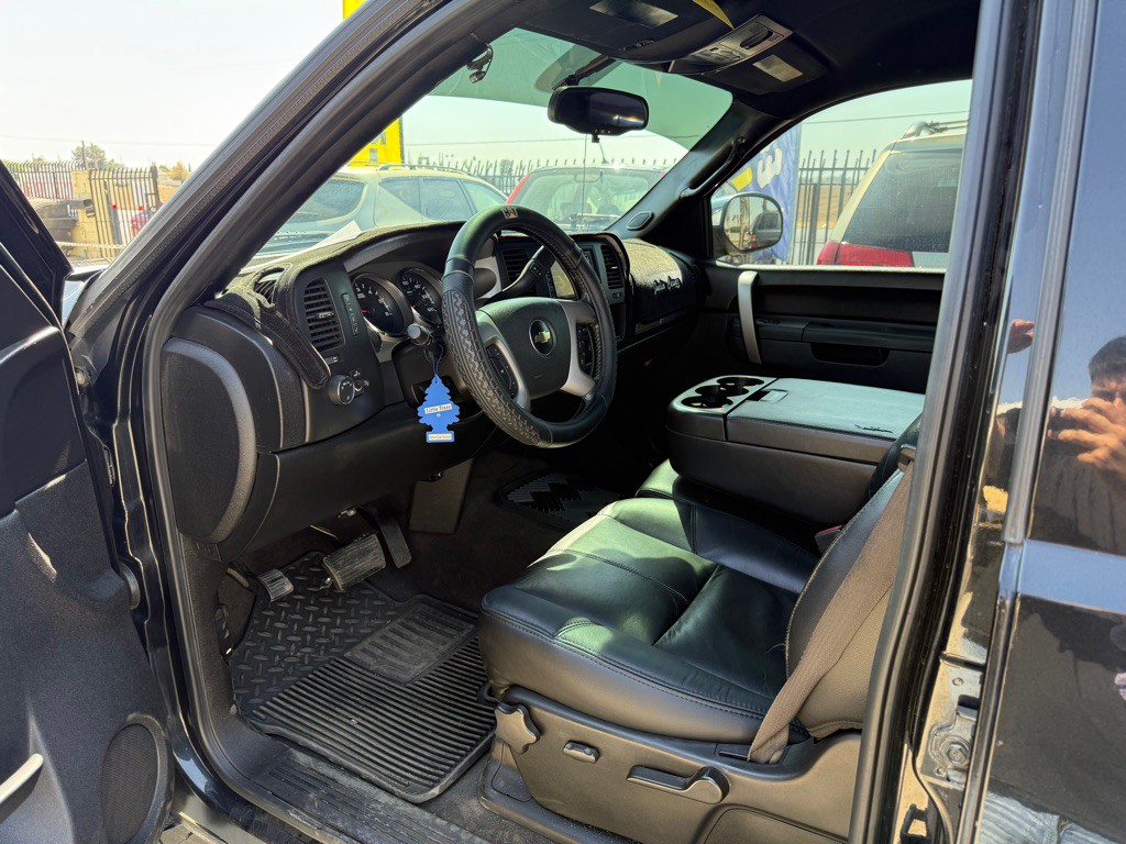 2010 Chevrolet Silverado 1500 Image 8