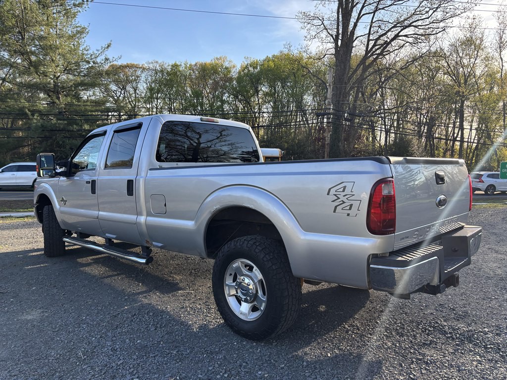 2011 Ford F-250 Image 5