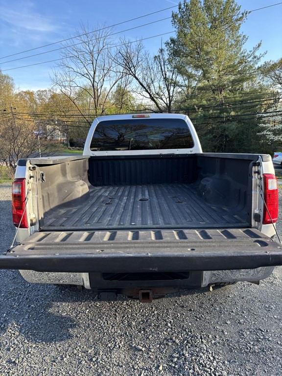 2011 Ford F-250 Image 7