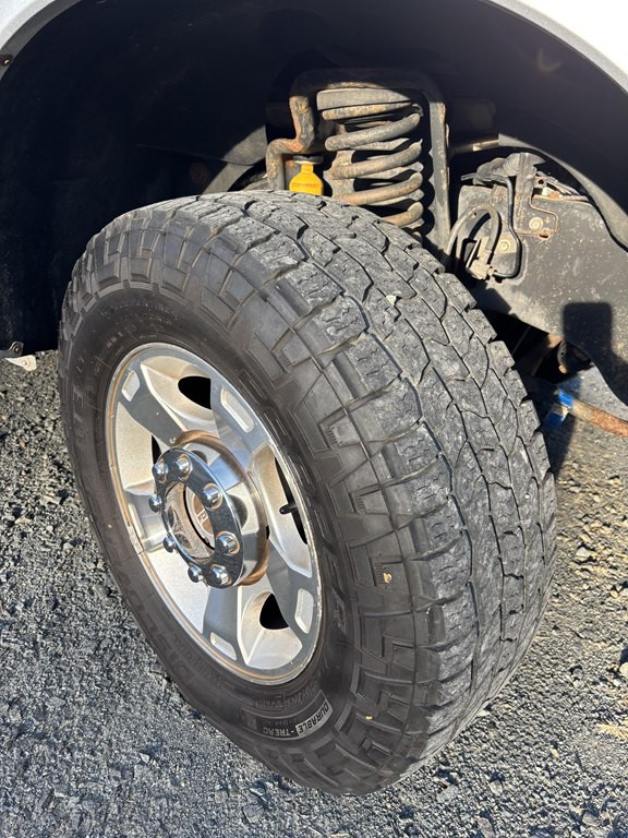 2011 Ford F-250 Image 11