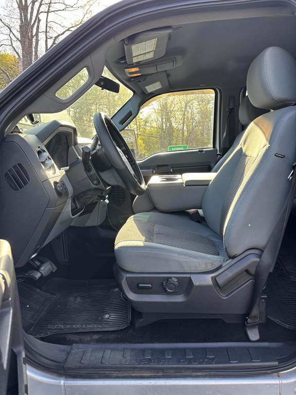 2011 Ford F-250 Image 15