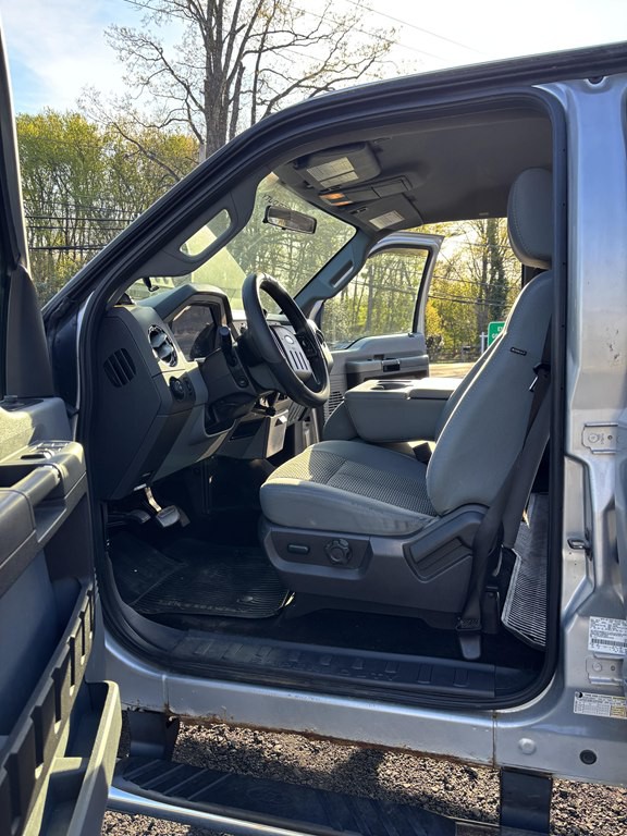2011 Ford F-250 Image 20