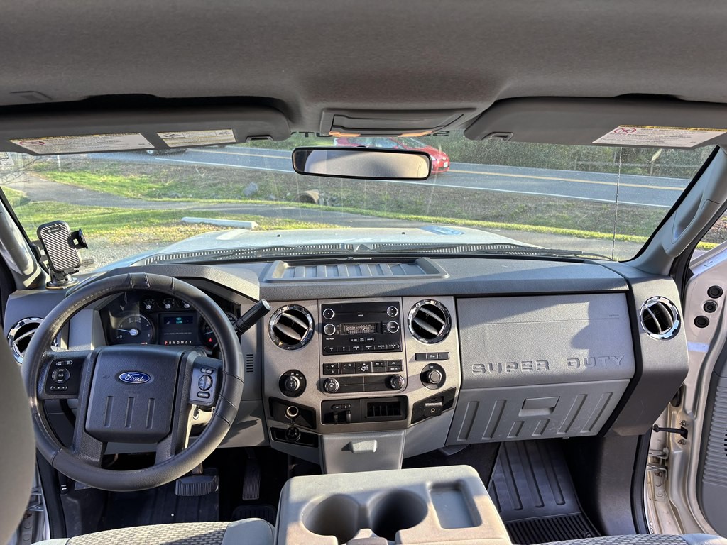 2011 Ford F-250 Image 22