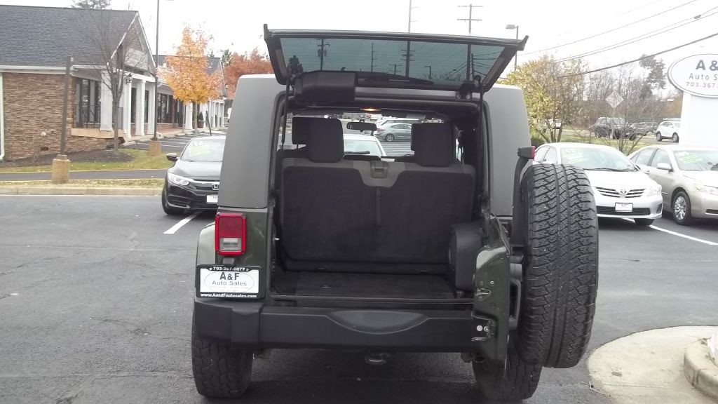 2007 Jeep Wrangler Image 10