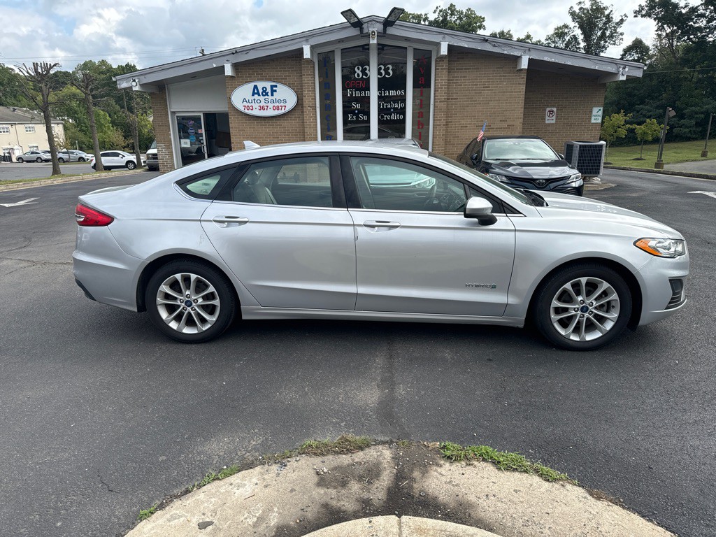 2019 Ford Fusion Image 8