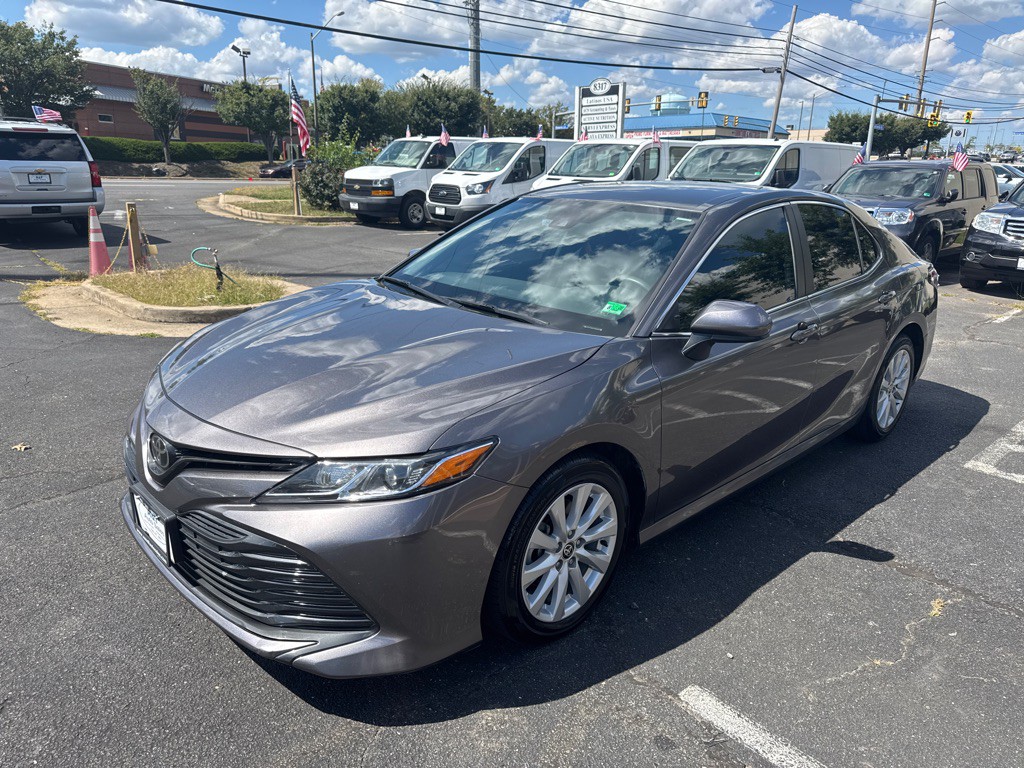 2020 Toyota Camry Image 3