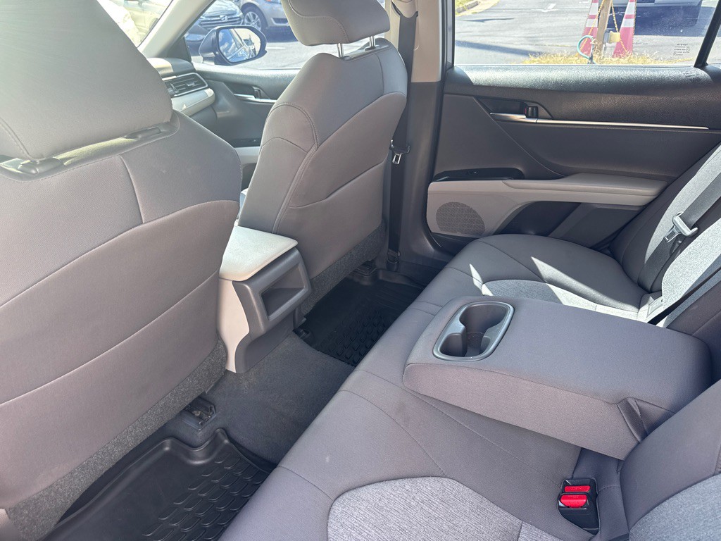 2020 Toyota Camry Image 12