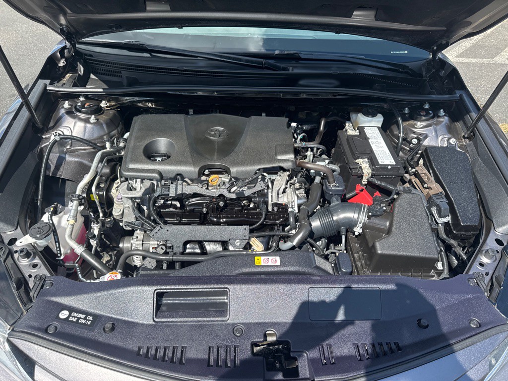2020 Toyota Camry Image 20