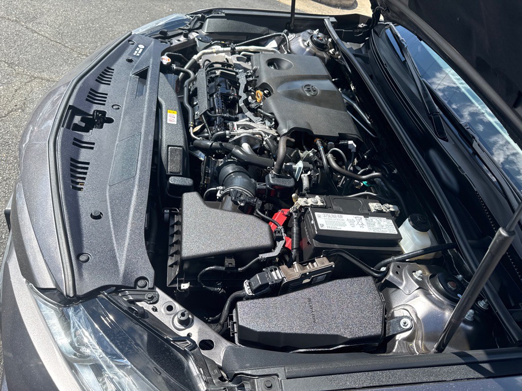 2020 Toyota Camry Image 21