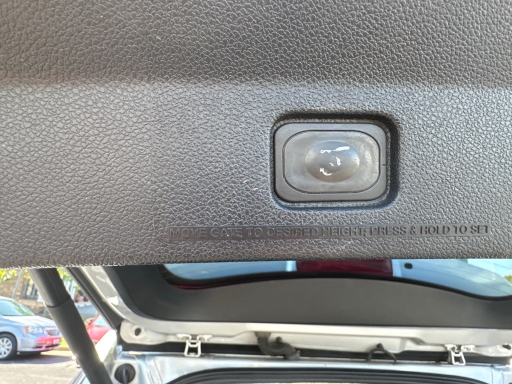 2018 Ford Explorer Image 14