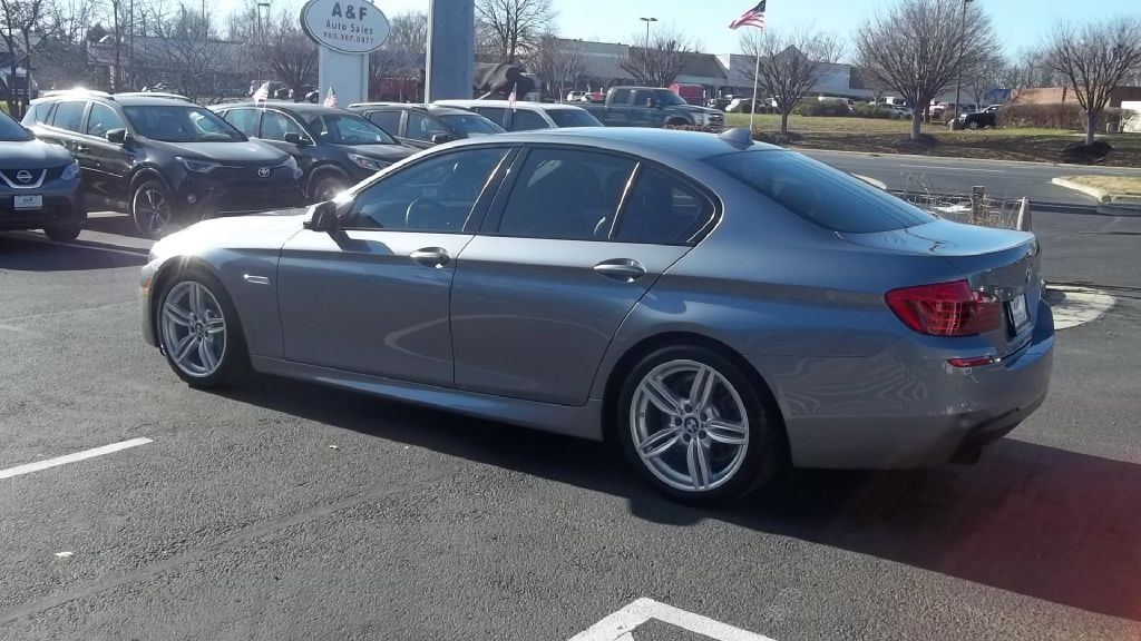 2015 BMW 5 Series Image 5
