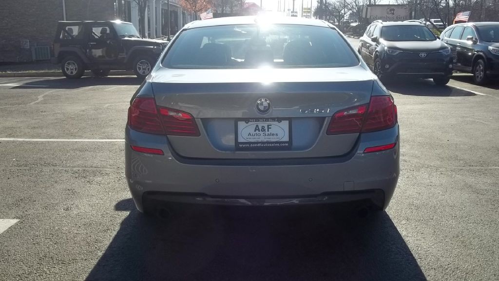 2015 BMW 5 Series Image 6