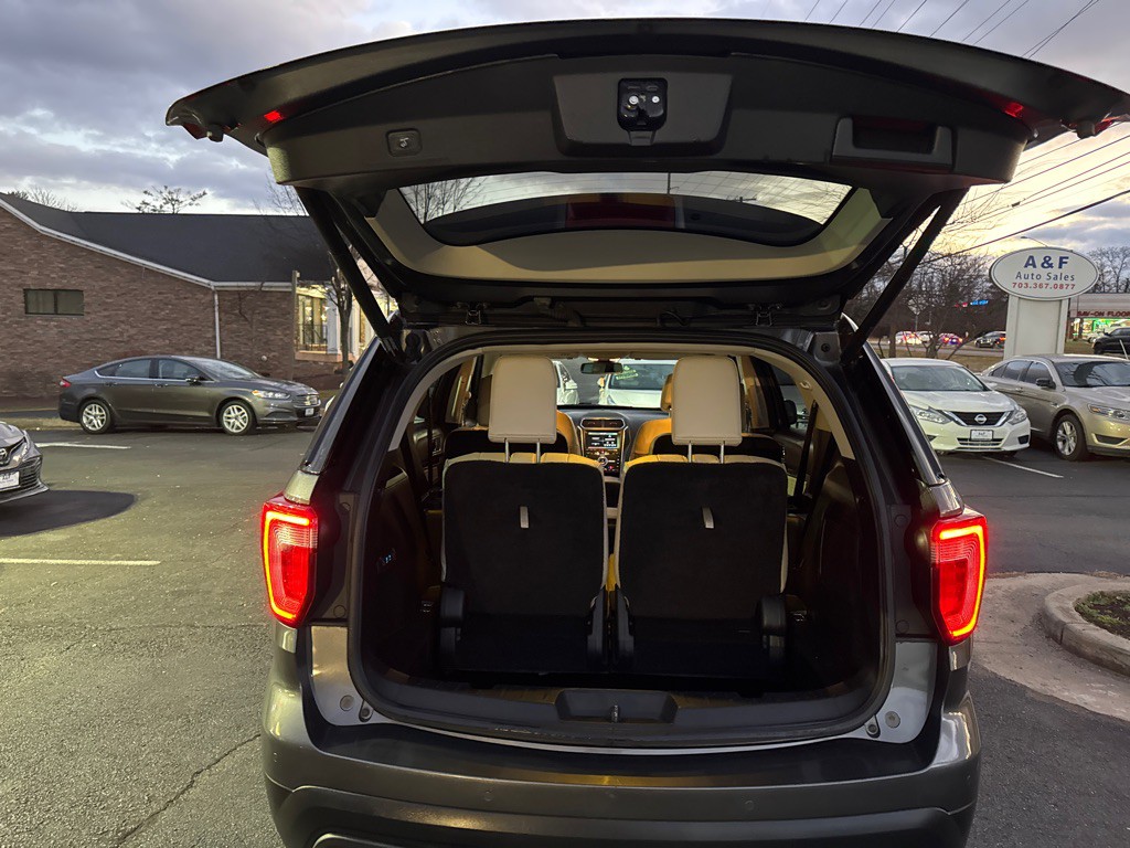 2016 Ford Explorer Image 15
