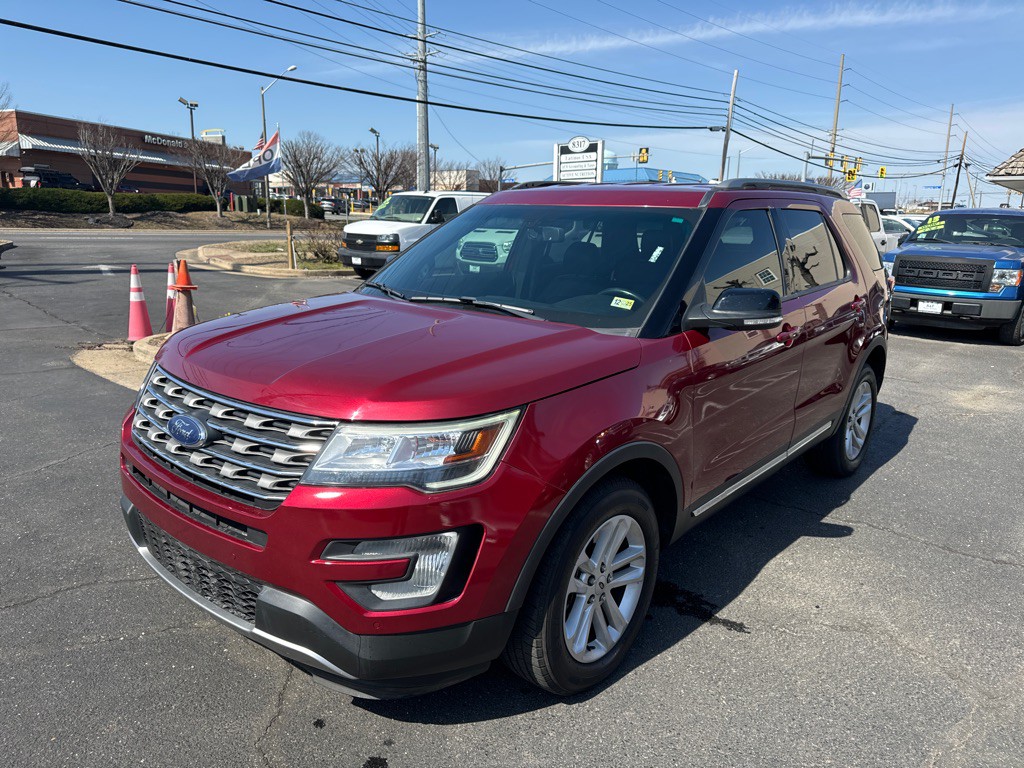 2017 Ford Explorer Image 3