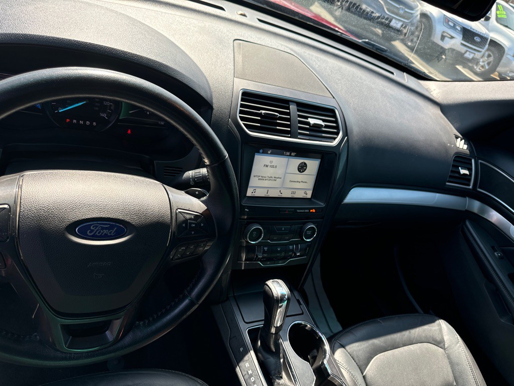 2017 Ford Explorer Image 15