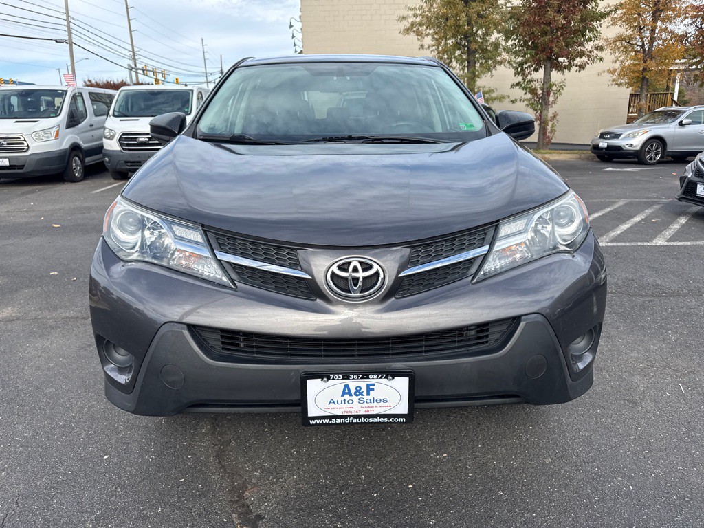 2015 Toyota Rav4 Image 2