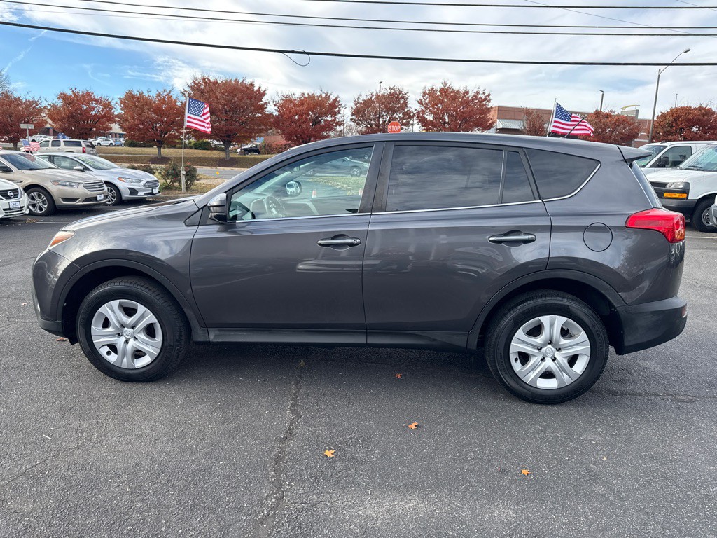 2015 Toyota Rav4 Image 4