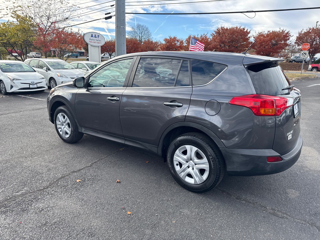 2015 Toyota Rav4 Image 5