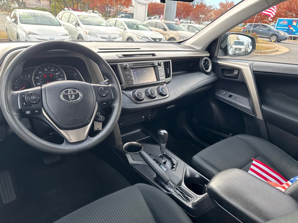 2015 Toyota Rav4 Image 14