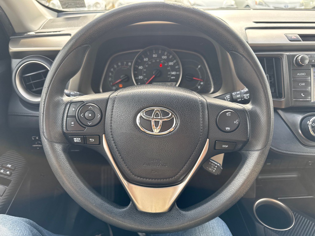 2015 Toyota Rav4 Image 17