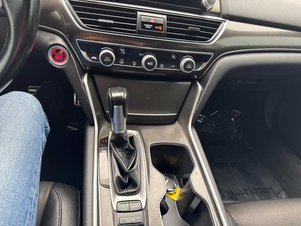 2021 Honda Accord Image 17